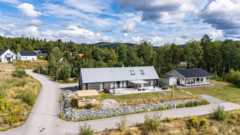 Unik arkitektritad villa i Bengtsfors!, bild 3