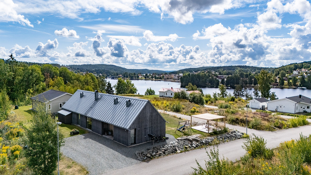 Unik arkitektritad villa i Bengtsfors!