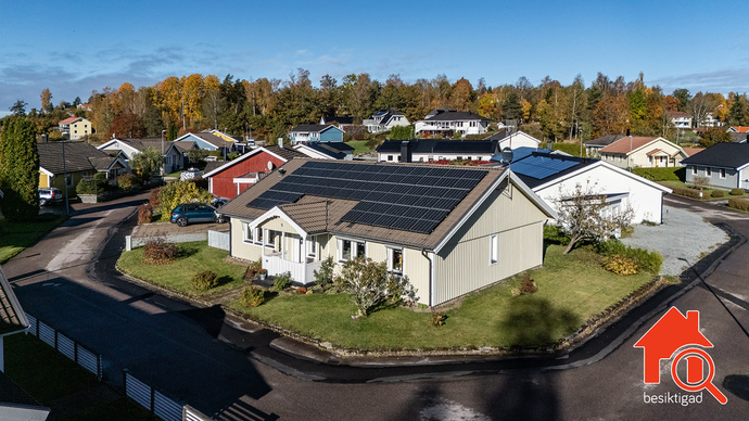 Flinks Kokerigatan 9 DJI 0612 D web besiktigad