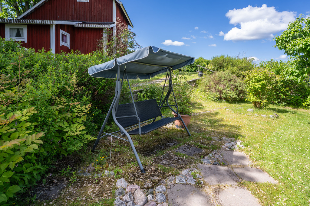 Unik fastighet som upplevs som en liten lantlig idyll mitt i centrala Bengtsfors!, bild 44