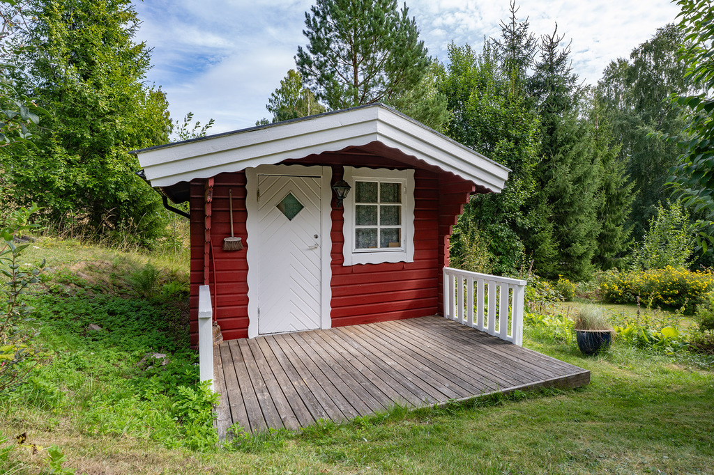 Sjönära fritidshus med rymd, bastu och gästhus!, bild 40