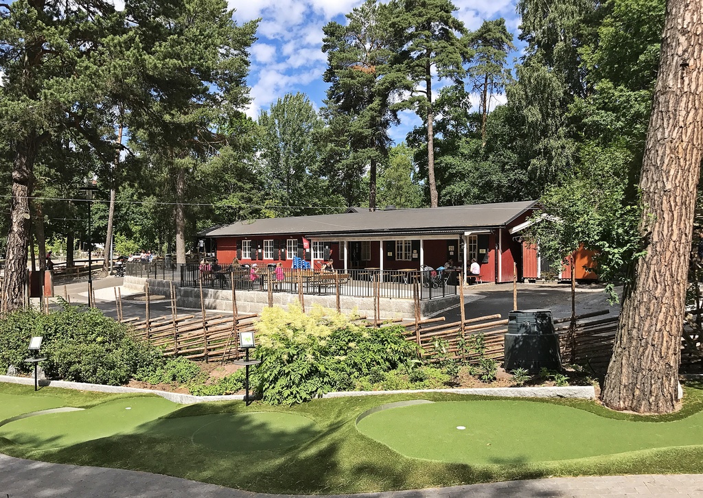 Aspuddsparken och Aspuddens minigolfbana